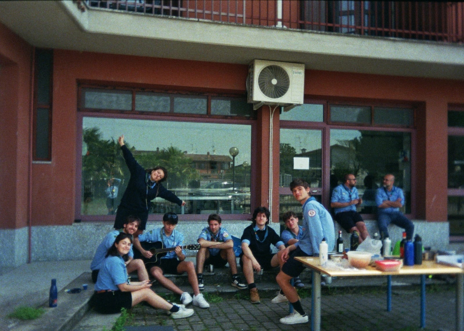 Coca Milano 11 con Don Massimo Mapelli